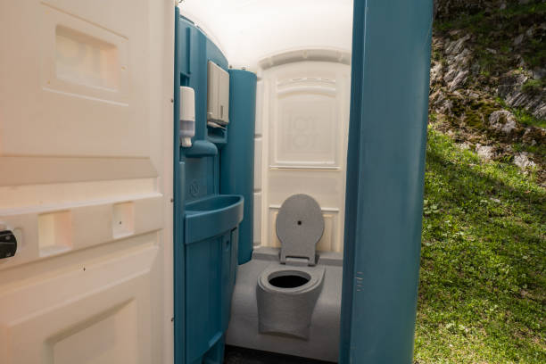 Best Affordable porta potty rental  in Guthrie Center, IA